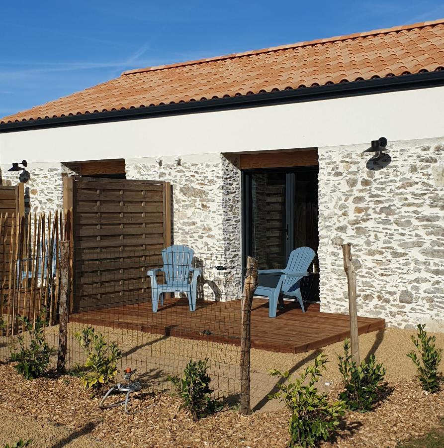 Le Grand Jardin Bed & Breakfast Port-Saint-Pere Exterior photo